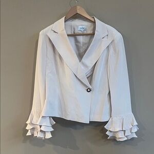 Neiman Marcus Vintage Exclusive Silk Ivory Blazer with Layered Cuffs NWT
